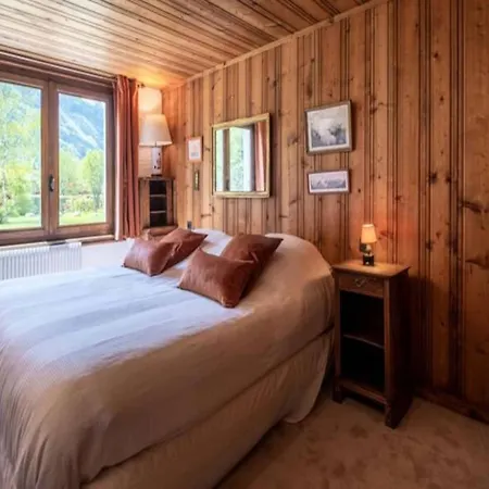 For 11 People Apartmán *